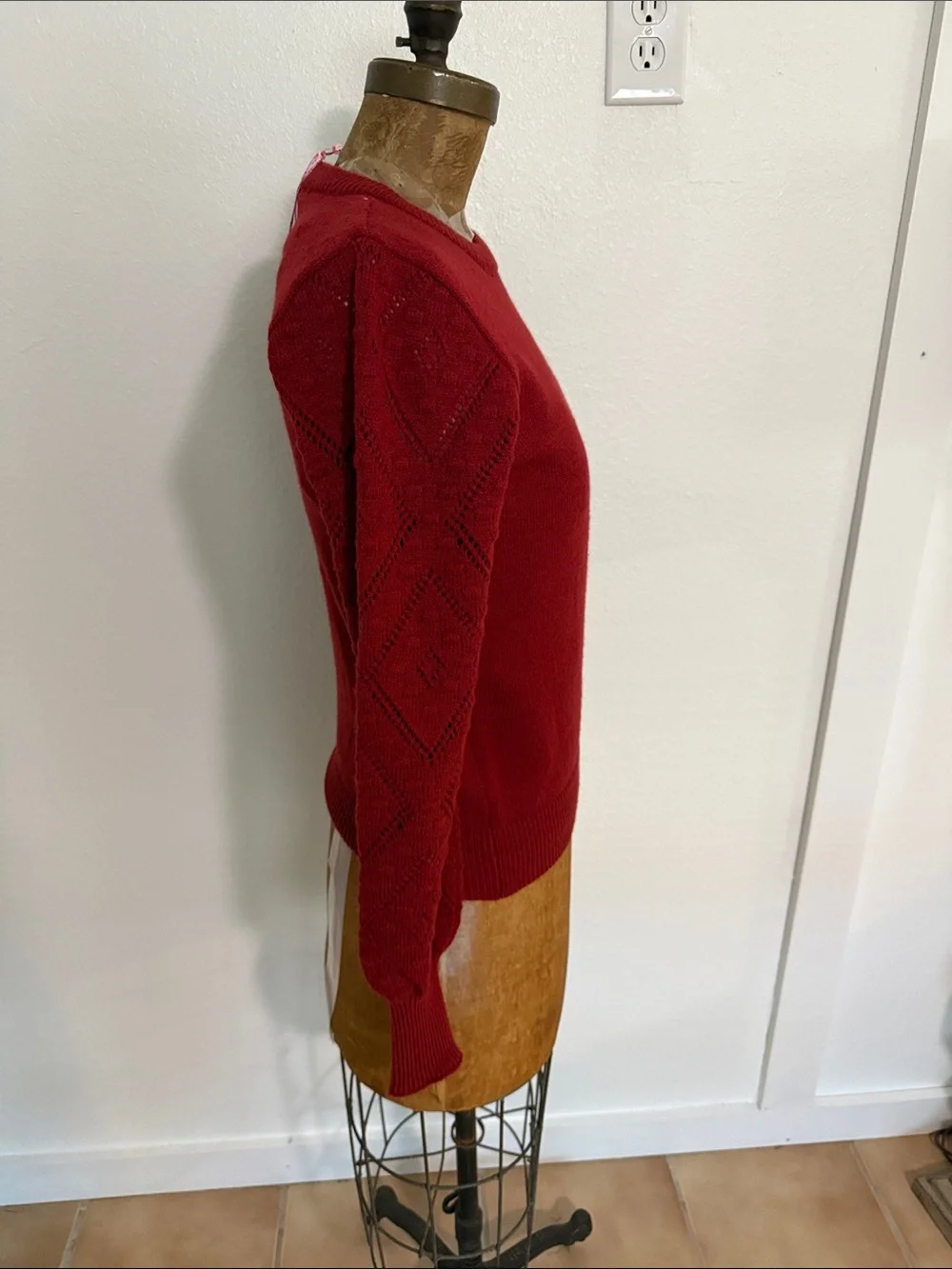 NWT Nanette Lepore Red Pointelle Balloon-Sleeve Sweater - Sizes S & L